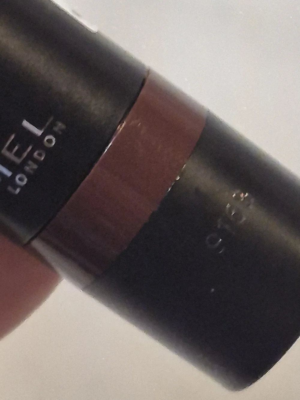 NWT Rimmel London Lasting Finish Extreme Lipstick - 800 Salty